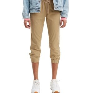 Levi’s taper joggers